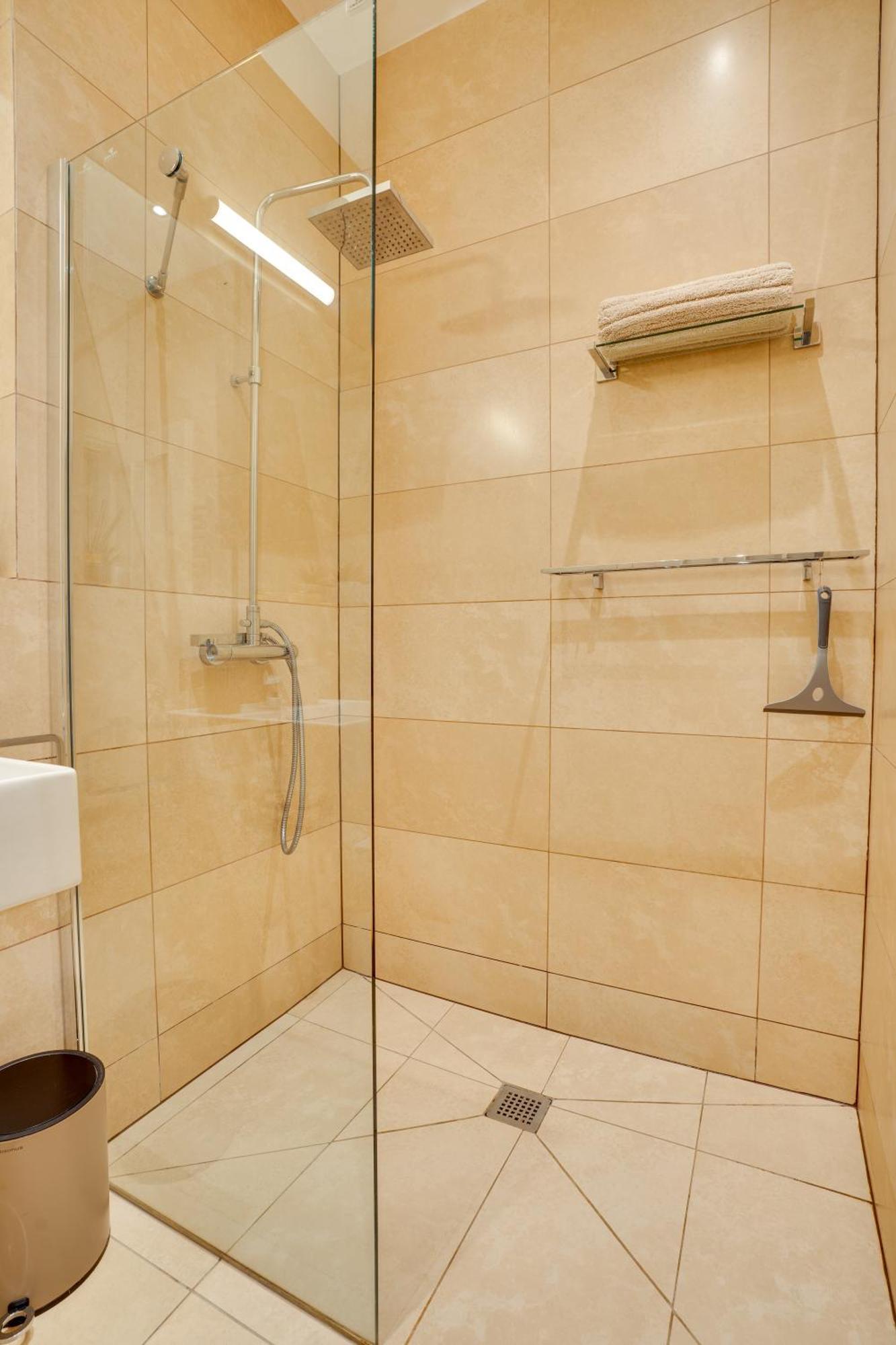 Spence Lodge: Beautiful 2-Bedroom Stone Cottage อัลน์มัธ ภายนอก รูปภาพ